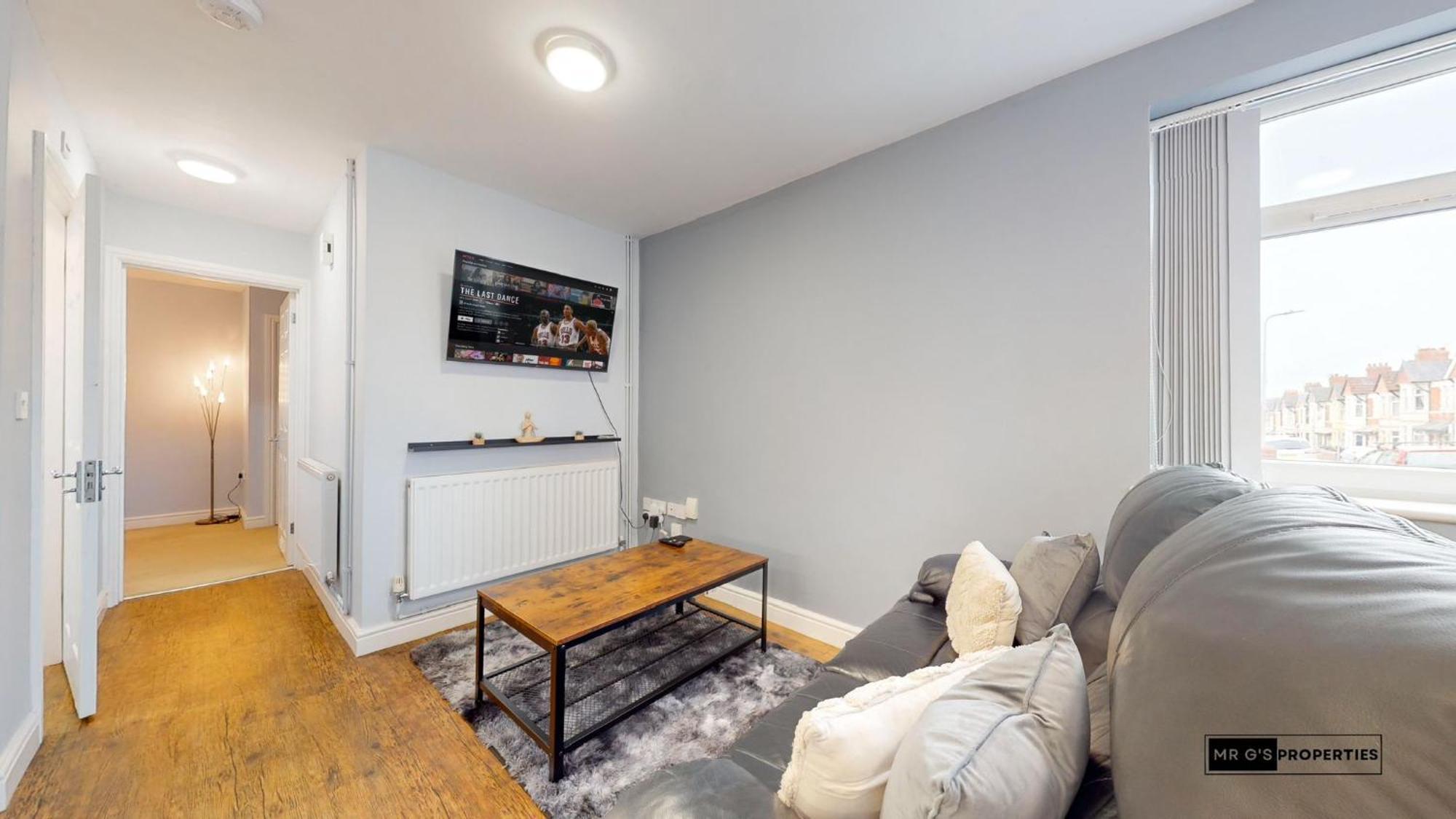 Centre With Free Parking * Cardiff