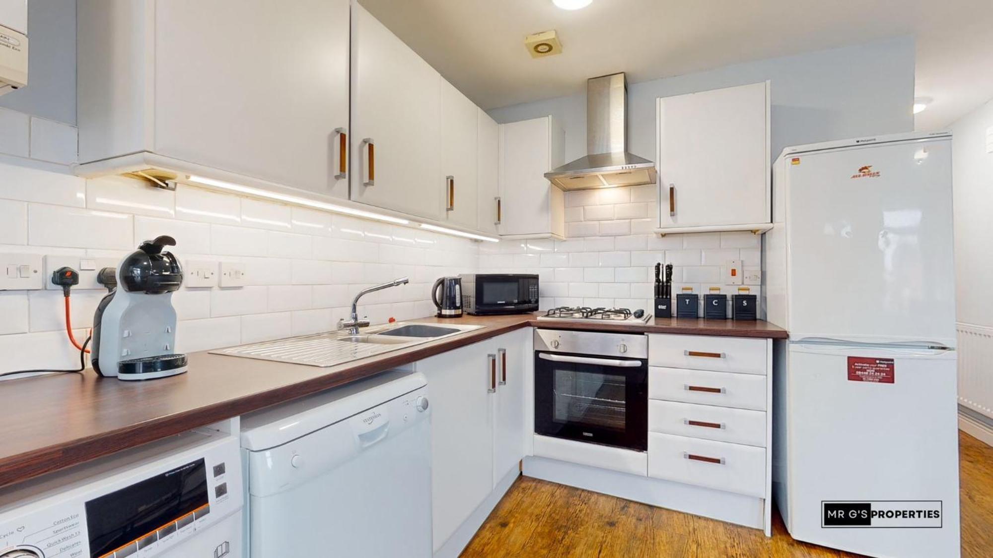 Centre With Free Parking * Cardiff